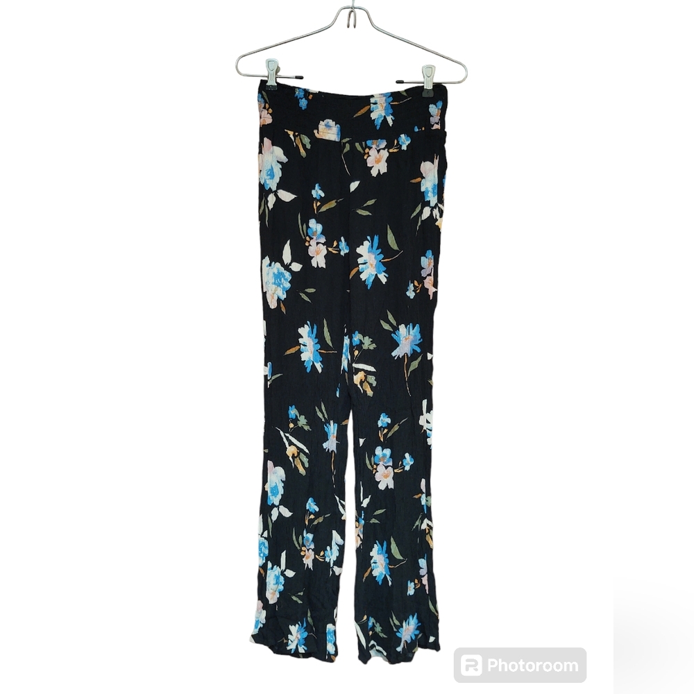EUC O'Neill Floral Pants Size S